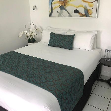 Castaways Resort & Spa On Mission Beach Εξωτερικό φωτογραφία