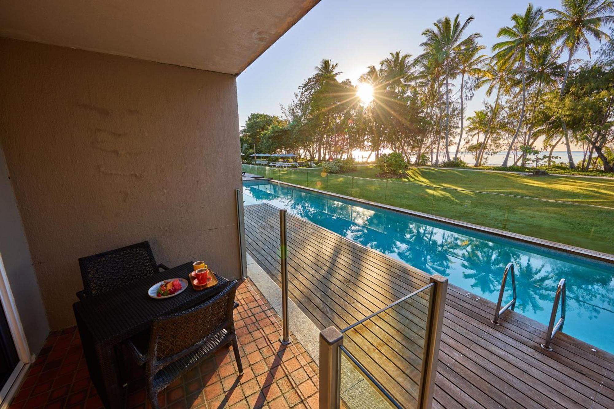 Castaways Resort & Spa On Mission Beach Εξωτερικό φωτογραφία