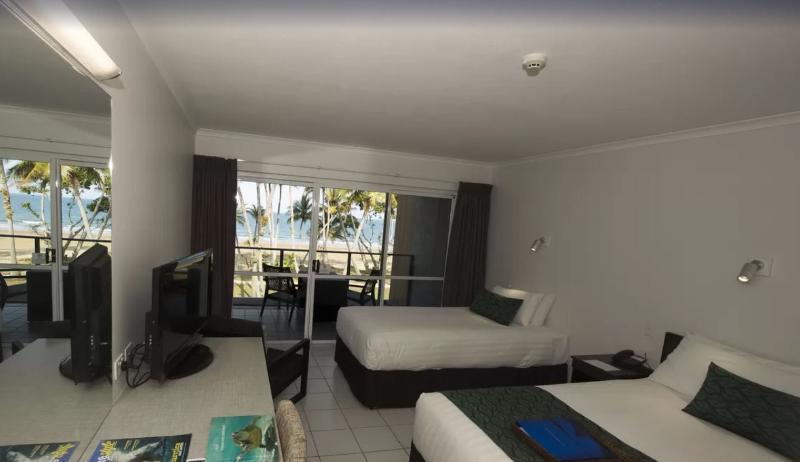 Castaways Resort & Spa On Mission Beach Εξωτερικό φωτογραφία
